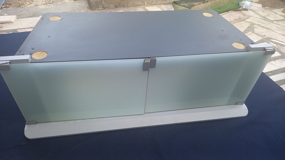 Vendo móvel para TV a muito bom preço.