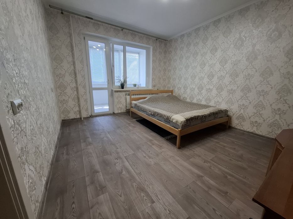 Продаж 2 кім.квартири. Намив. Лазурна