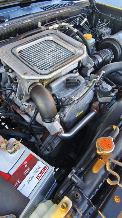 Nissan Navara 2004 рік 4x4 механіка 2.5 дизель