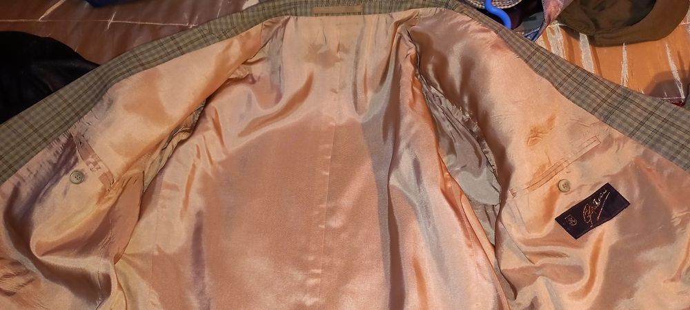 Conjunto casaco/blazer + calça clássicos (fato)