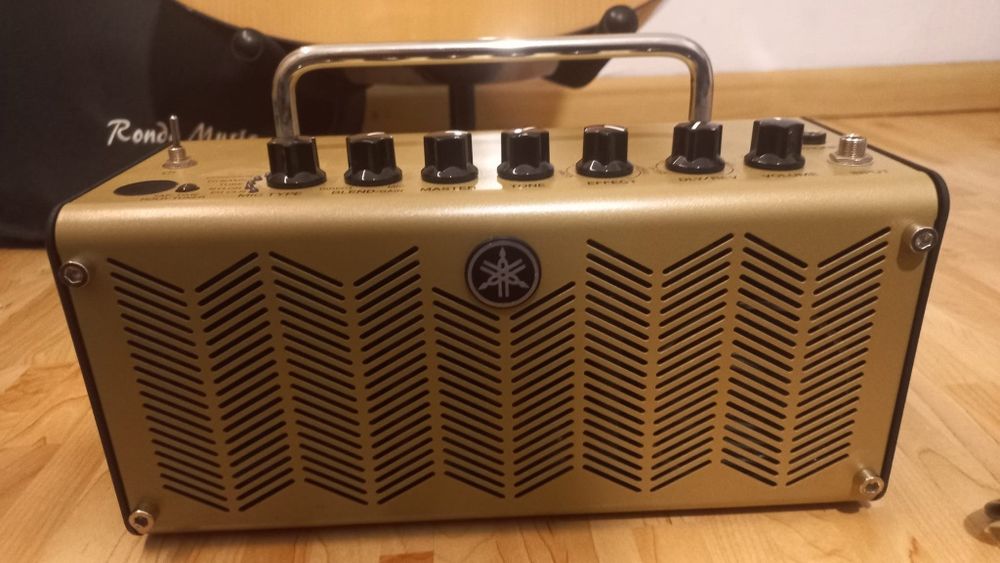 Wzmacniacz  gitarowy Yamaha THR5A + zasilacz