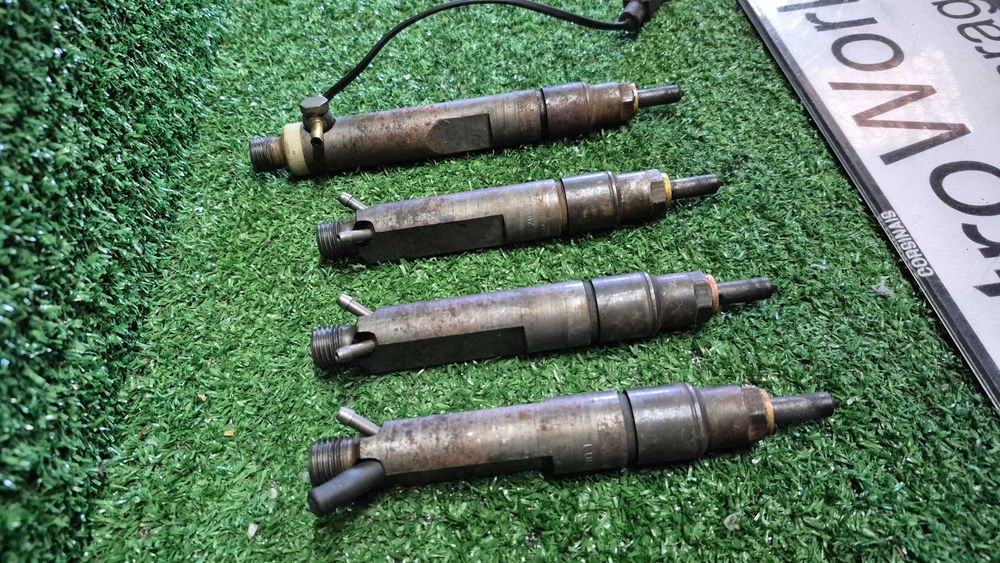 4 Injetores originais 1.9 TDI AFN 110cv Audi VW Seat Skoda 028130201T e 028130201S