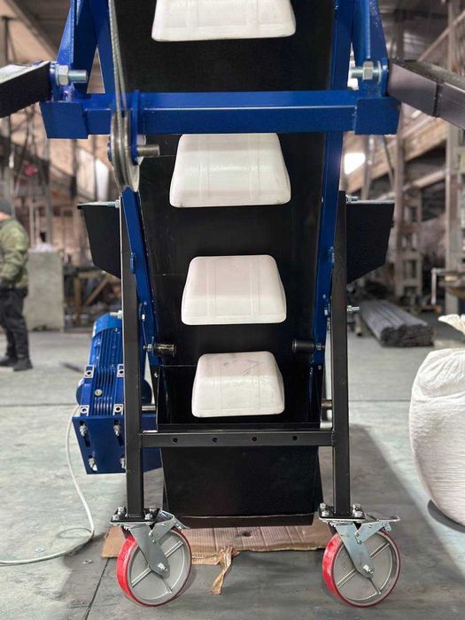 Ковшовий конвеєр під пілети, гранули, зернові, стрічковий транспортер