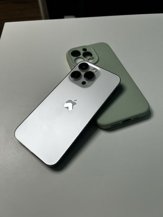 IPhone 13 Pro • 128GB • Etui Gratis • 76%