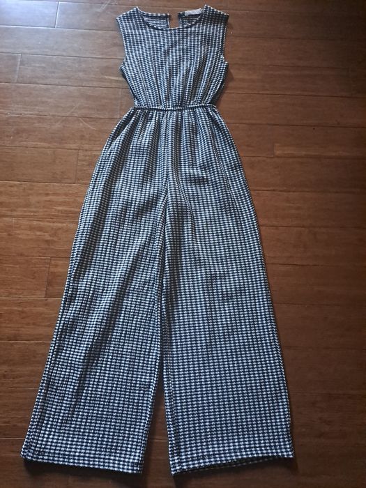 Spodnie- kombinezon w drobna krateczka, czarno białe
