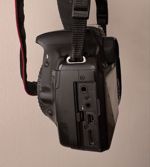Canon 550d body