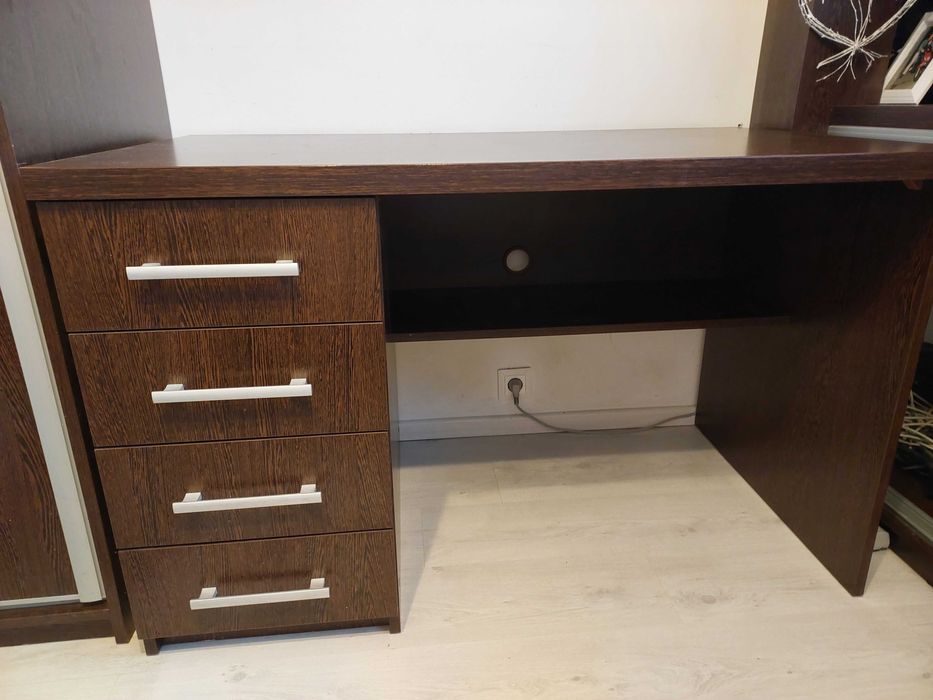 Biurko szkolne brązowe