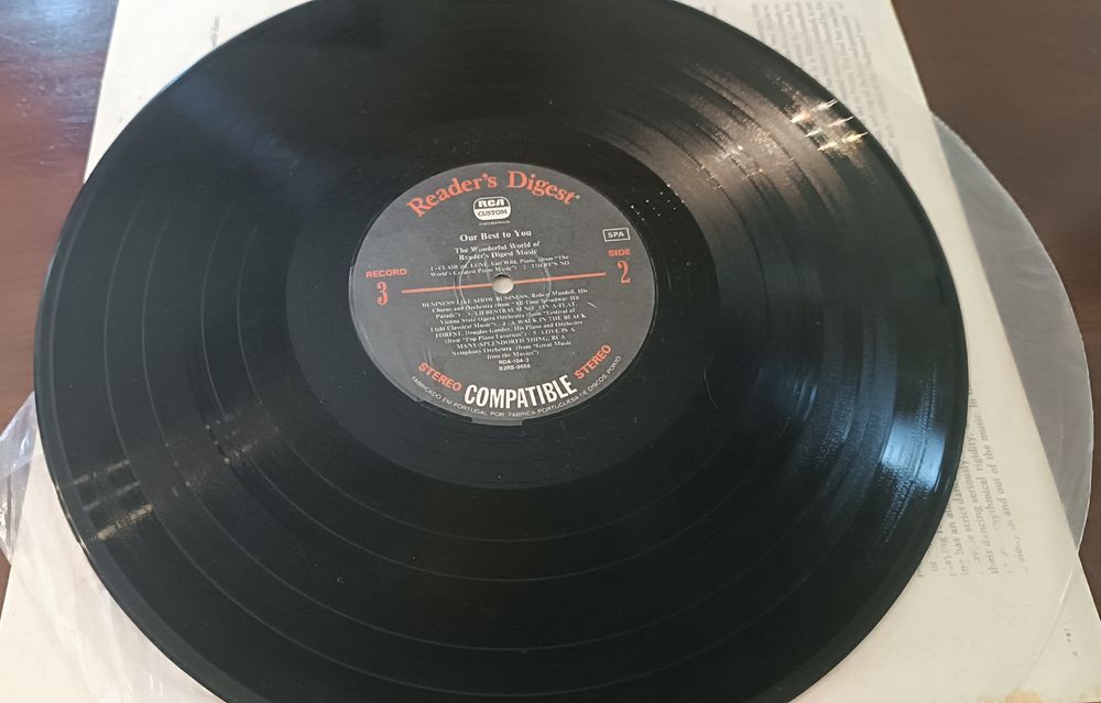 3 Vinis Coletânea " Our Best To You"