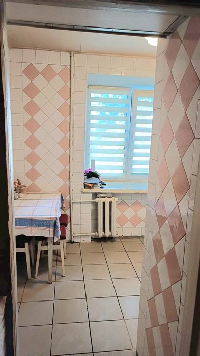 Дарницька пл, Новаторів 4, ж/ д Дарниця