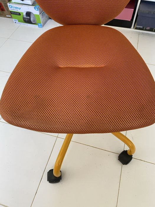 Cadeira de secretaria