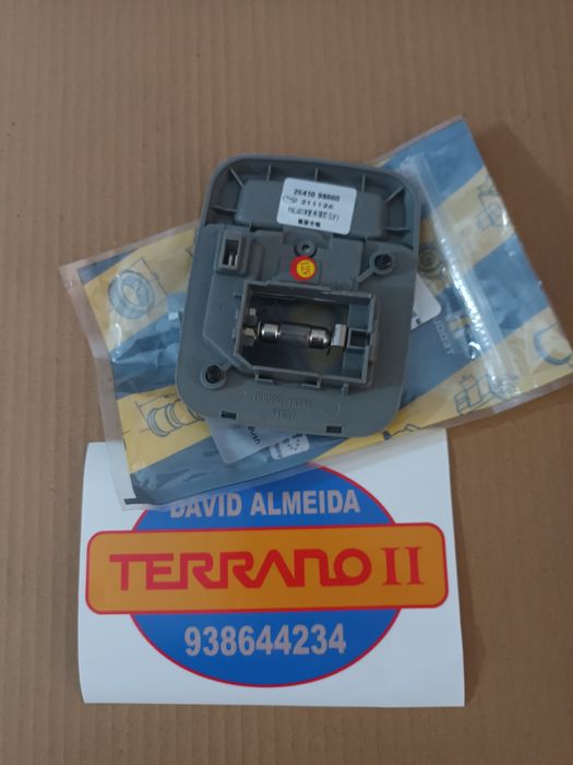 Plafonier central Nissan Terrano II e Ford Maverick