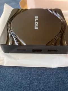 odtwarzacz multimedialny smart tv android box 4K BLOW