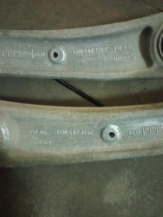 Нижние рычаги Audi Q7