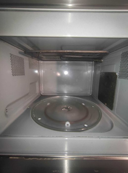 Microondas encastre Ariston