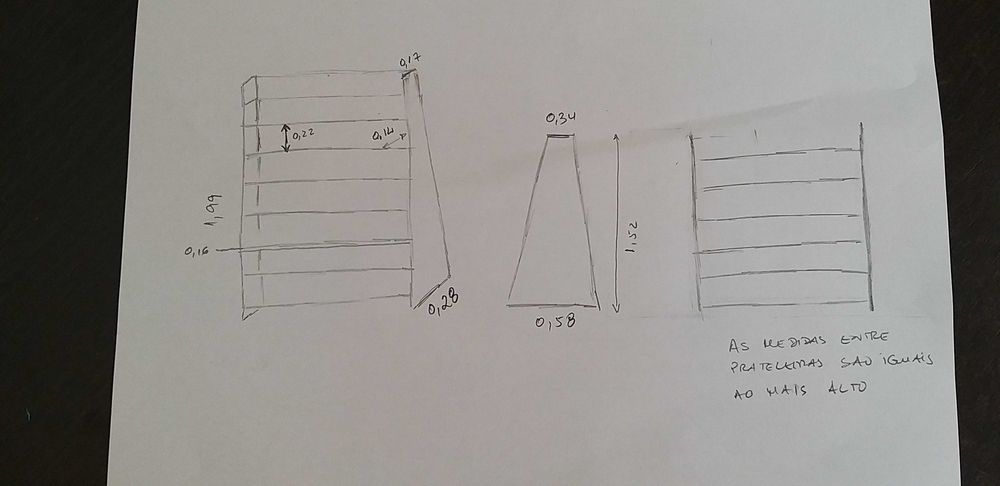 Prateleiras / móveis em Faia