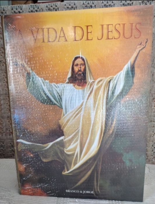 A Vida de Jesus - livro novo embalado na película original