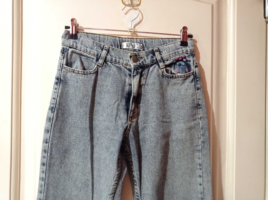Продам джинсы, варенка, состояние новых на девочку 9-11 лет.