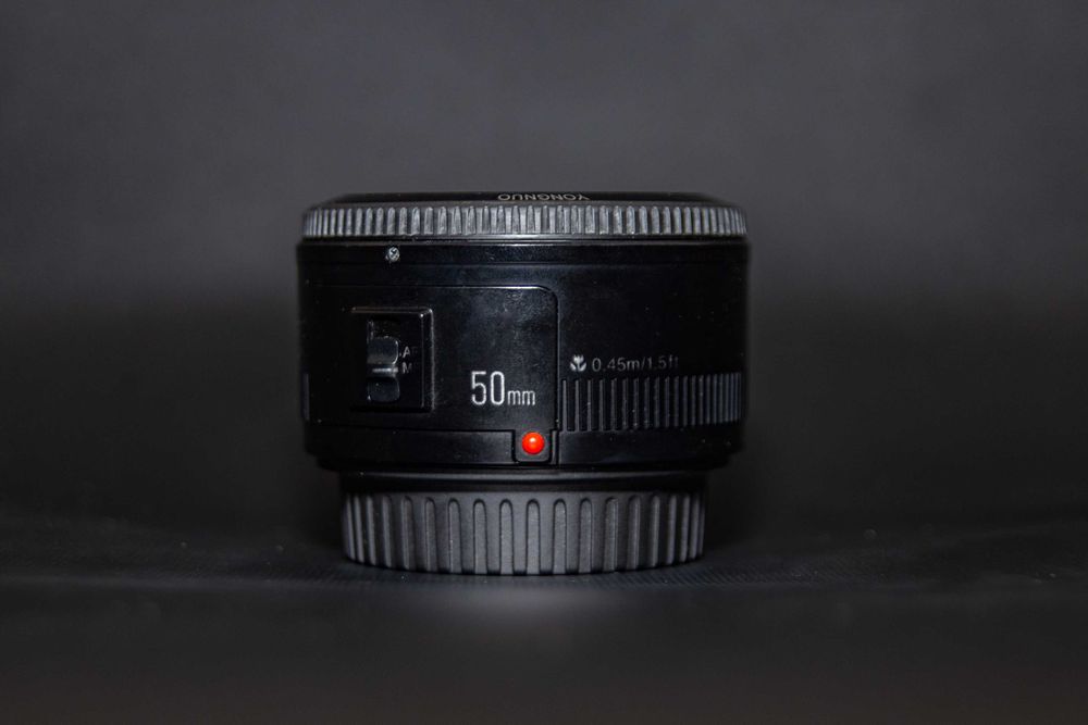 Об'єктив Yongnuo 50mm F1.8 (Canon)