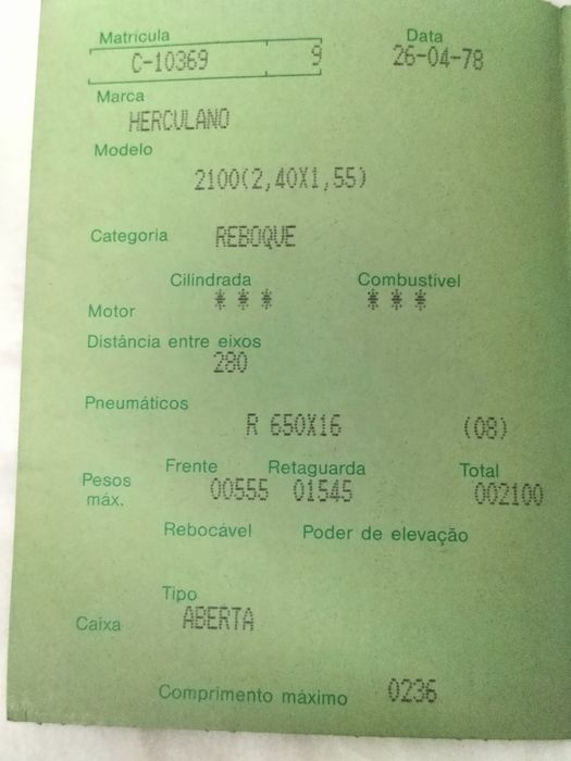 Reboque Herculano com matrícula