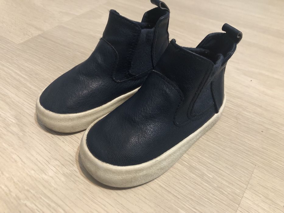 Buty jesienne Półbuty, sztyblety H&M r.20-21