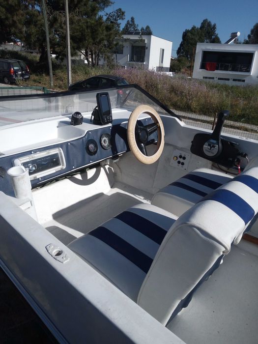 Barco 4 metros +atrelado+motor