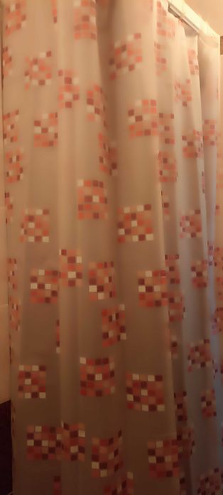 Zasłona prysznicowa 150x200cm z haczykami