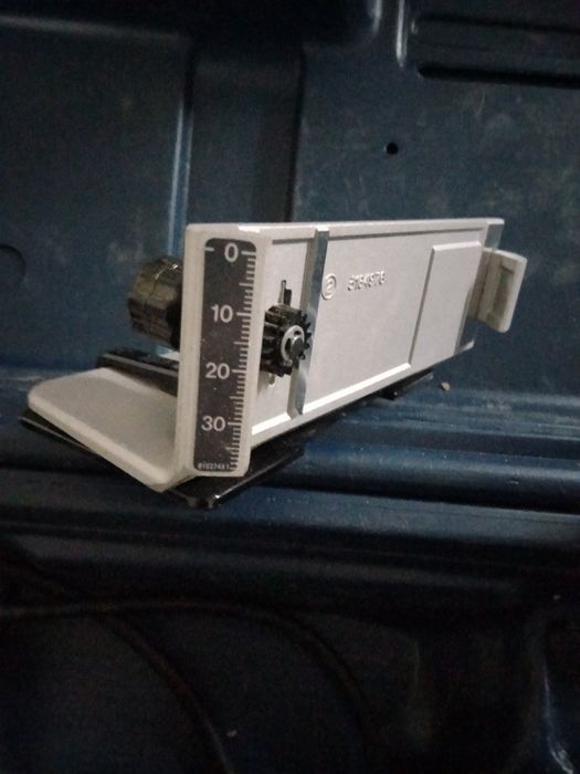 Vendo Ranhuradora Bosch para uniões com lamelas de madeira