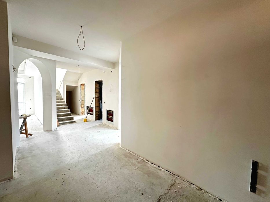 Продаж новозбудованого будинку