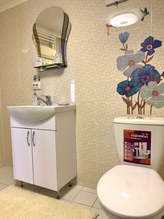 Центр. Власник. Студія. Гарний краєвид.