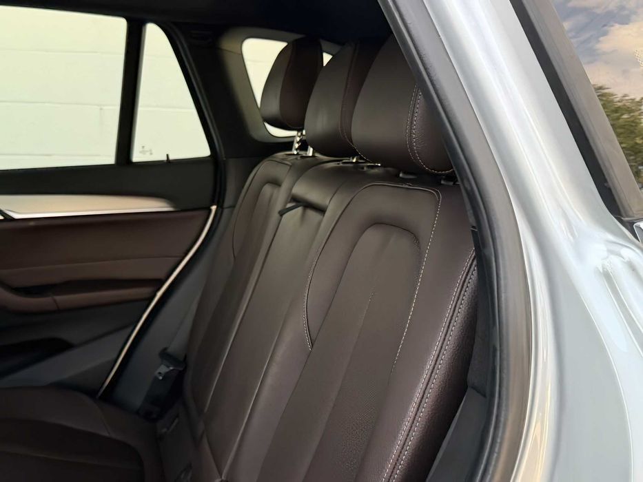 BMW X1      2016