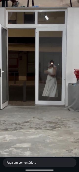 Porta a venda. 252x159