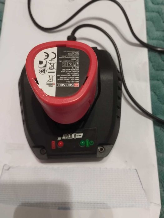 Carregador com bataria da marca Parkside Cacém E São Marcos • OLX.pt