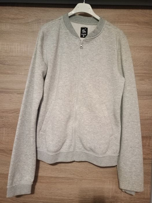 Sprzedam bluzę damską rozpinana