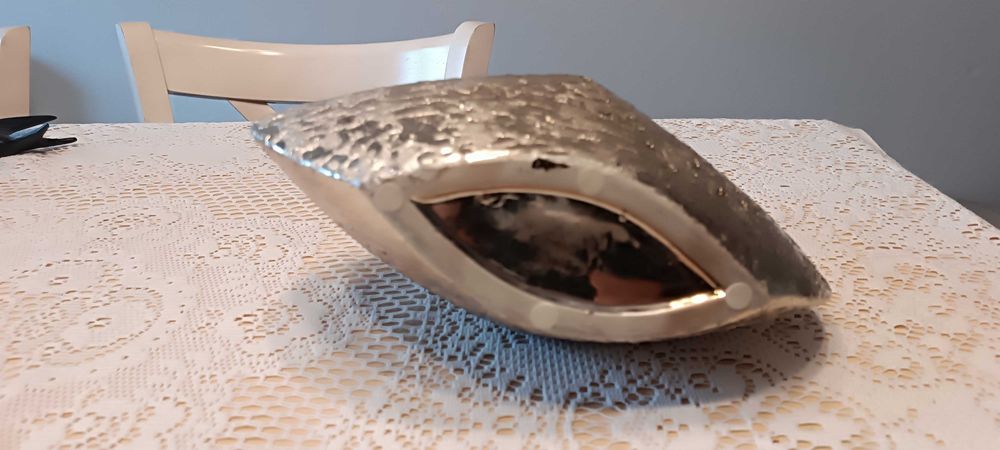 Wazon w kolorze starego złota glamour