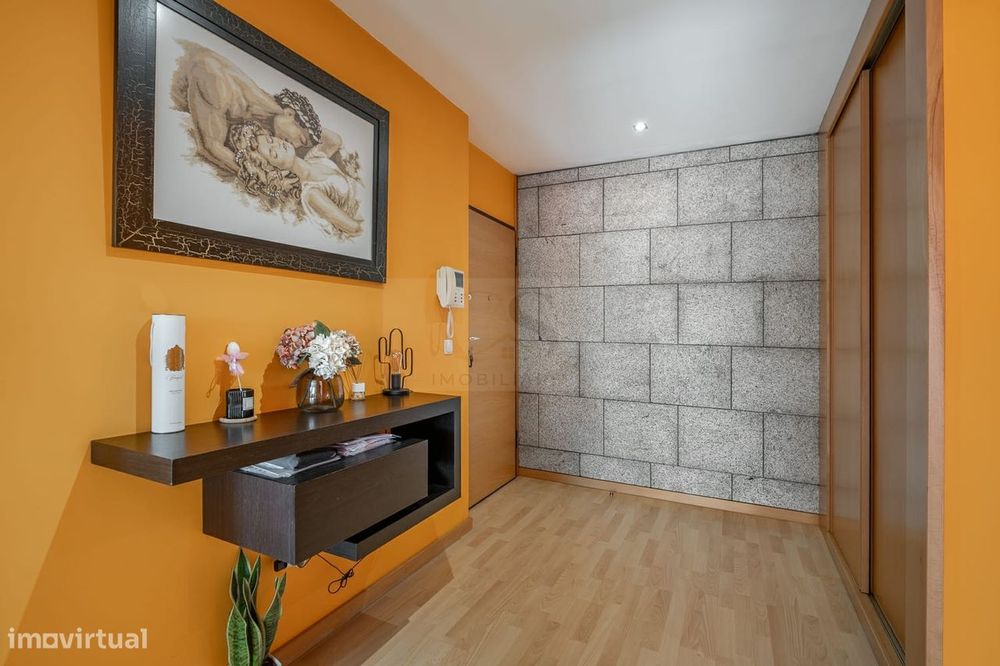 Apartamento T3 Luminoso e Mobilado em Nogueira da Regedoura — Nogueira da Regedoura, Aveiro