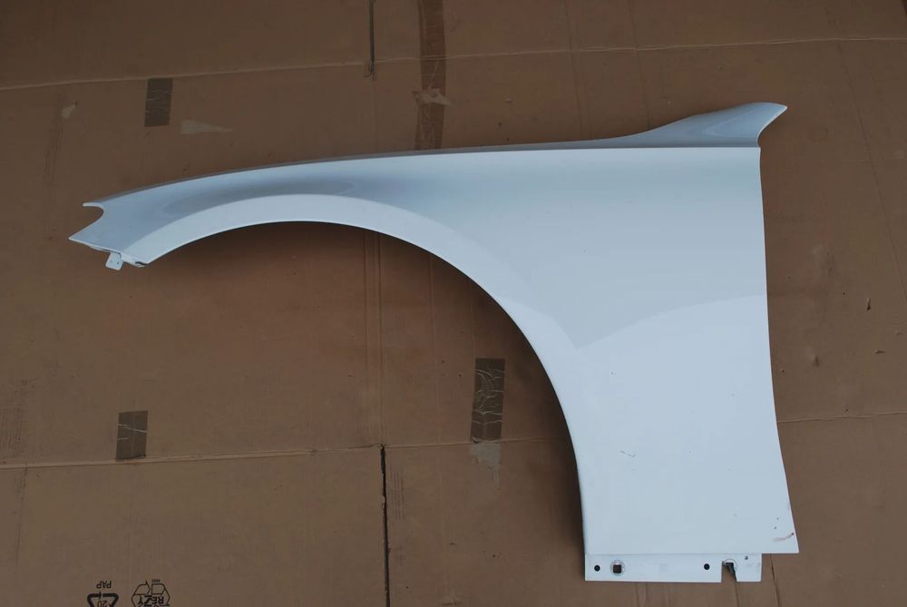 MERCEDES W214 A214 214 E-KLASA BŁOTNIK LEWY PRZÓD PRZEDNI