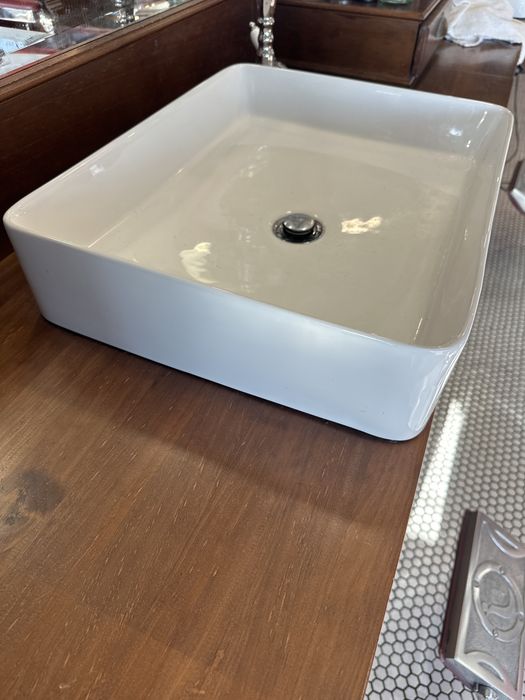 Loica para WC em bom estado