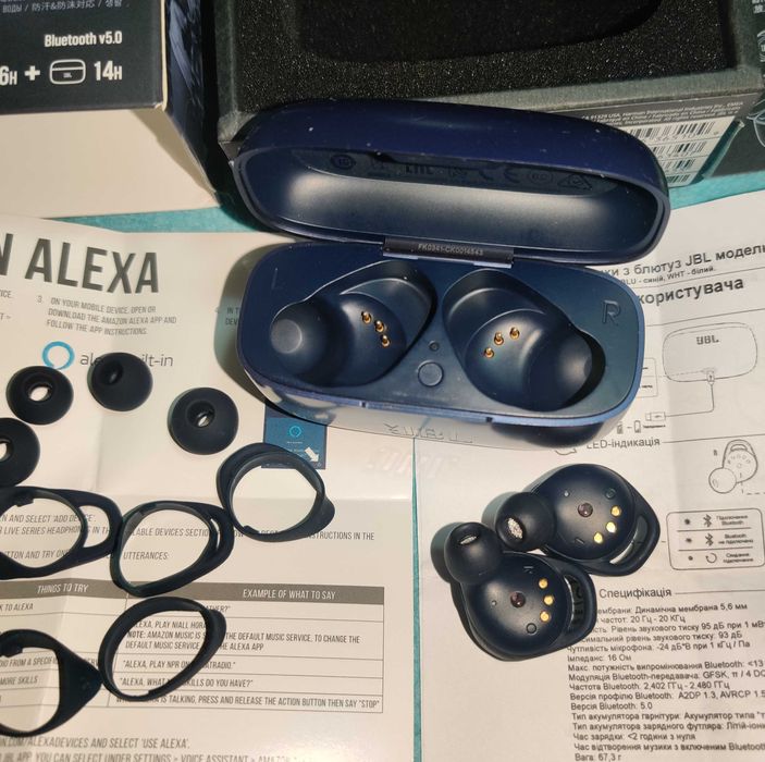 Навушники блютуз JBL Live 300