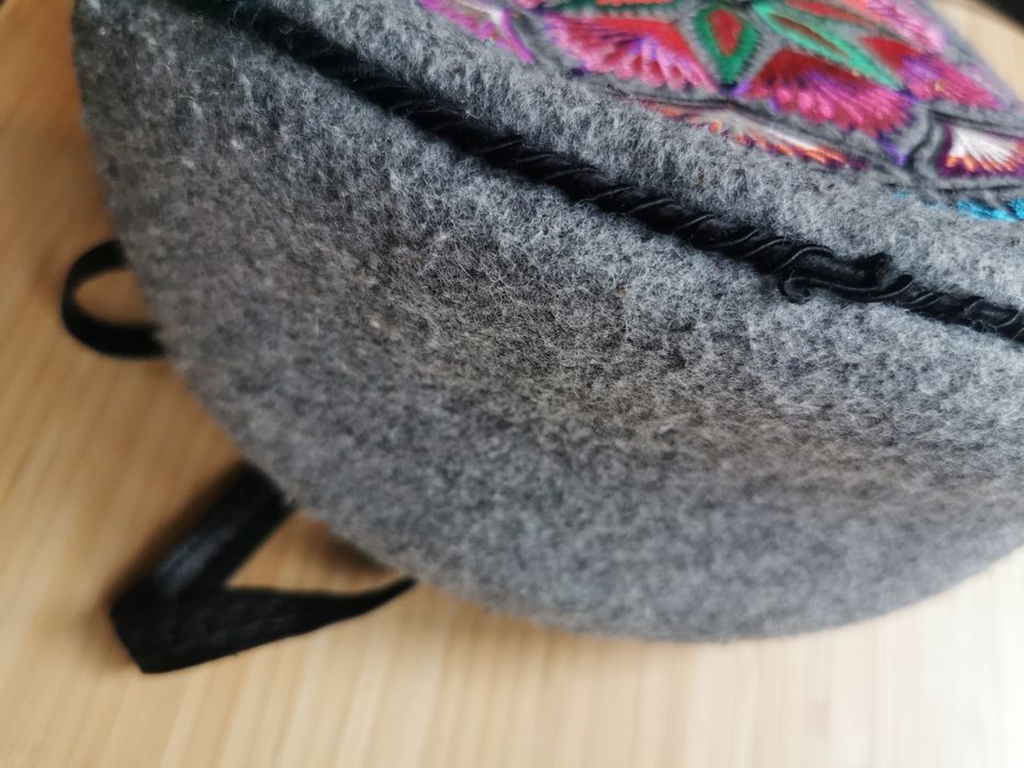 Torebka filcowa rękodzieło