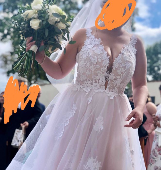 Piękna suknia ślubna r. 40