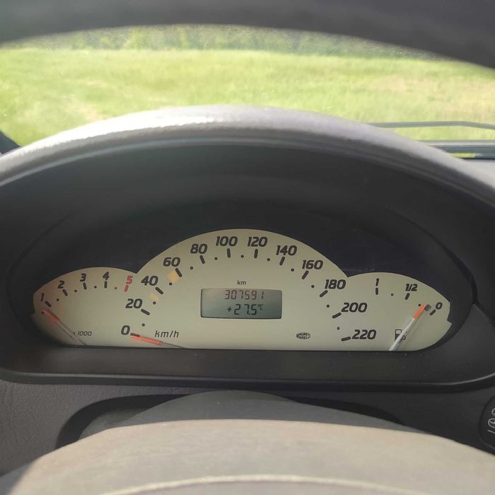 Автомобіль Mercedes-Benz A 170 CDI