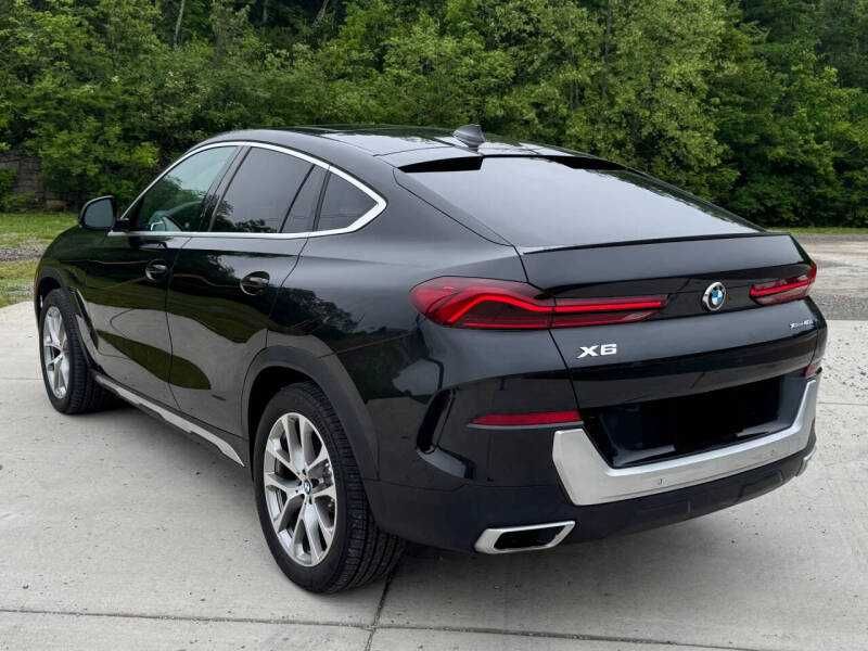 2022 BMW X6 xDrive40i