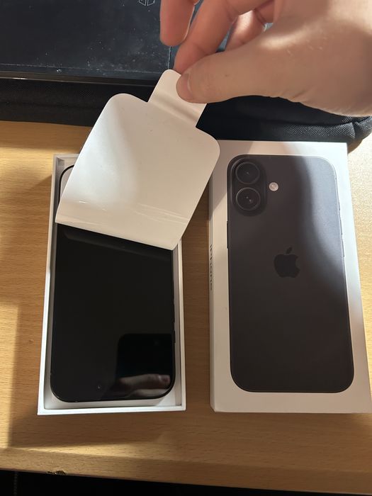 Iphone 16 128g com caixa e garantia ate 2027