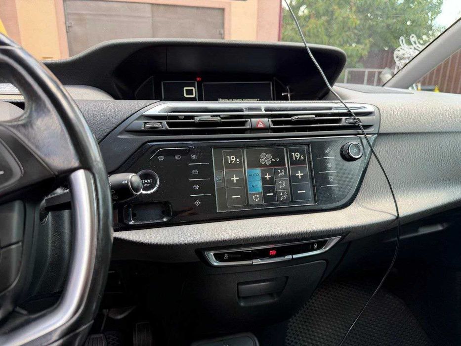 Citroen Grand C4 Picasso 2015 II покоління • 1.6 THP МКП