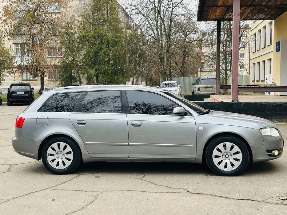 Продам Audi A4 B7 в идеальном состоянии 2 л дизель