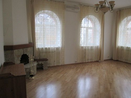 Оренда будинку метро Голосіївська Можливо для сімʼї під бізнес або під офіс