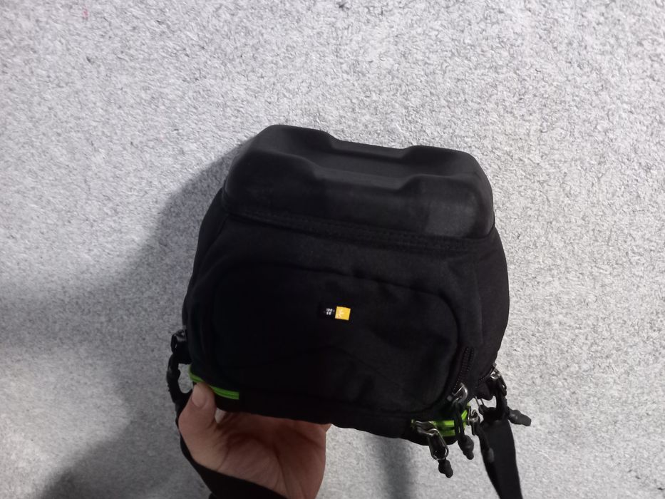 Сумка Case Logic Kontrast S Shoulder Bag DILC KDM-101 Black  до фотокамери