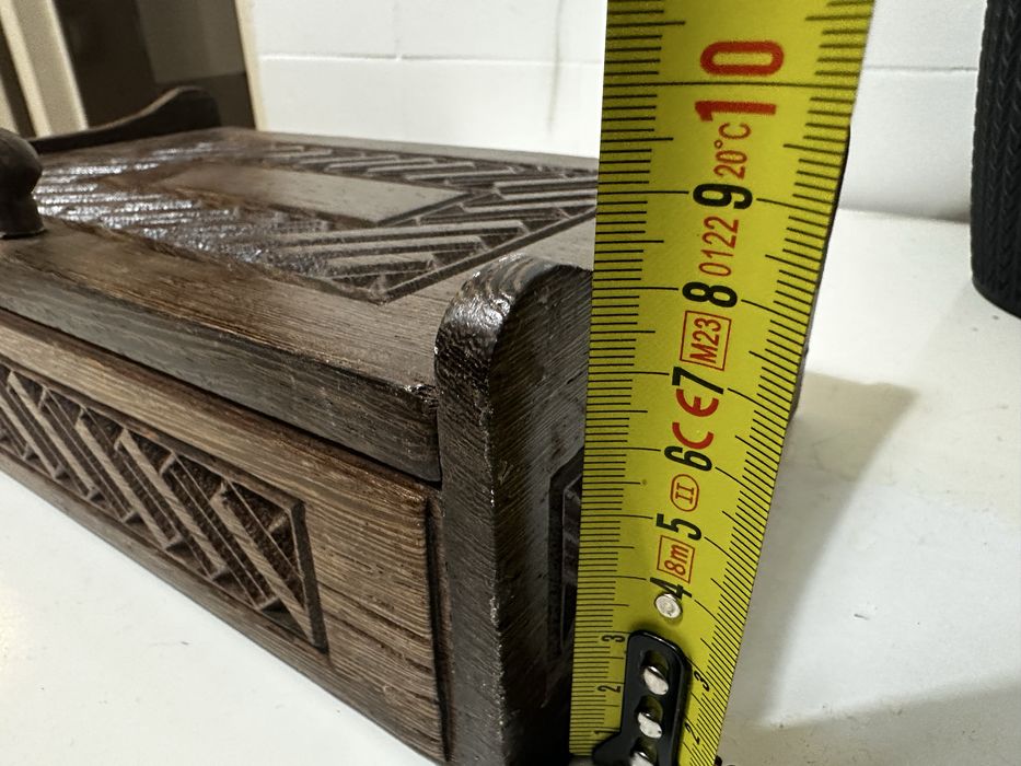 Caixa decorativa em madeira maciça de sucupira – artesanal e única