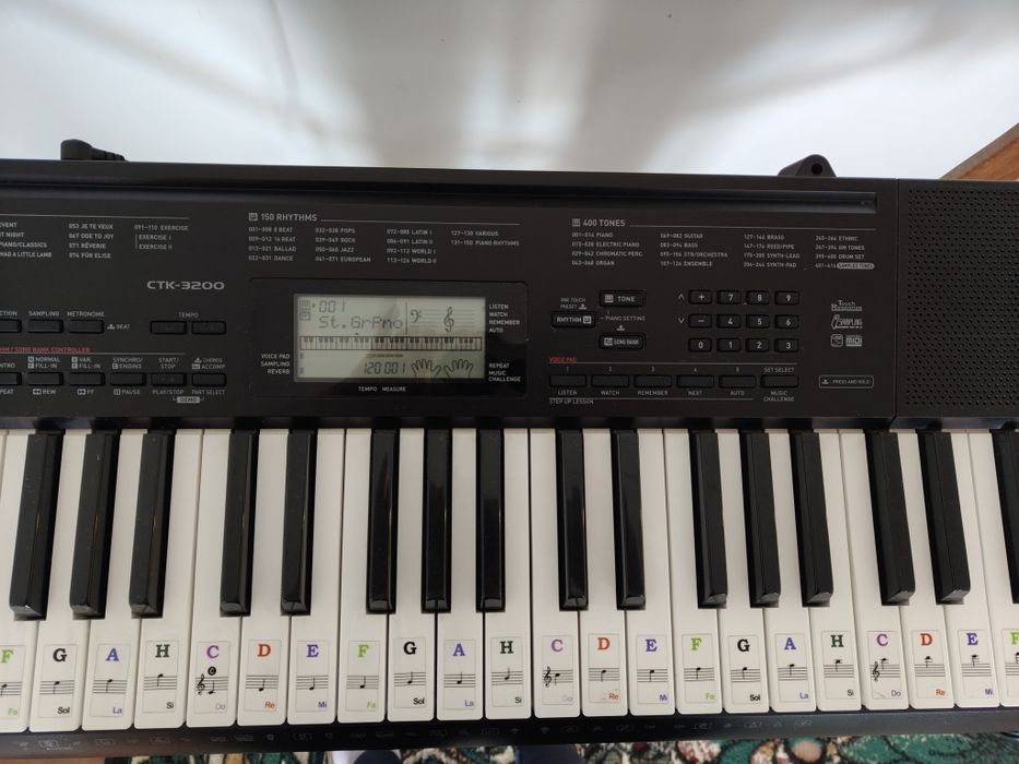 Keyboard Casio CTK 3200 + statyw