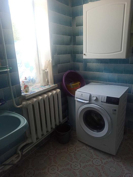 Продаж 147м будинку+будиночок для батьків з газовим опаленням.